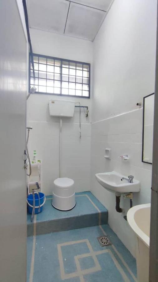 Pulai Field Aa Homestay Kangar Exterior foto